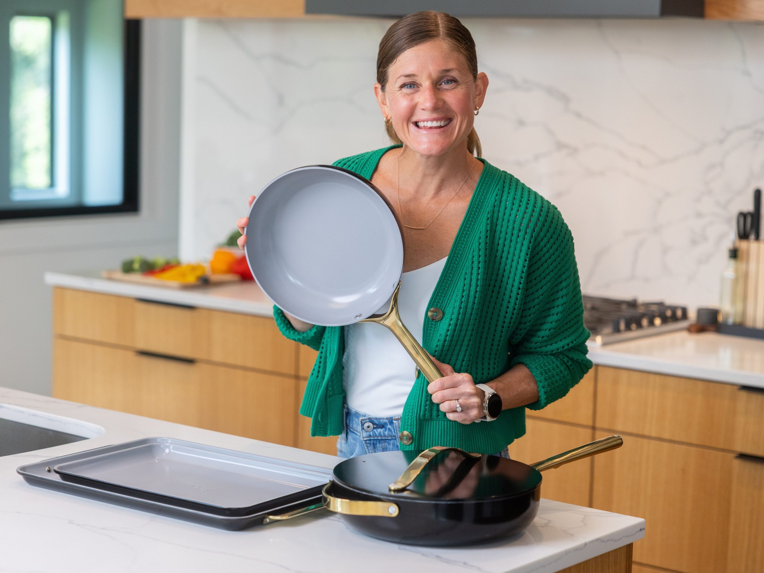 Lindsey Bomgren’s Clean Eating Essentials - Image 2